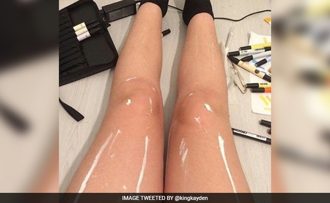This shiny leg optical illusion is driving the internet crazy